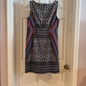 Covington Black and White Geometric knee length Dress
